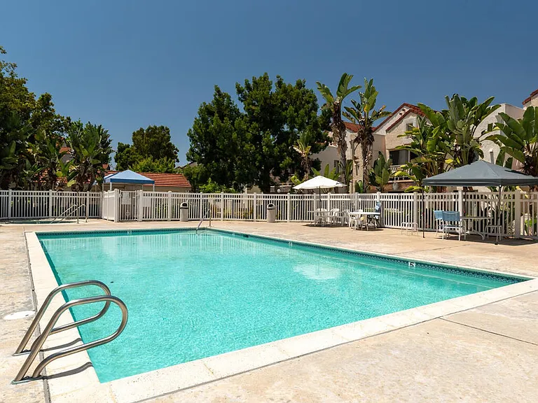 10845 Camino Ruiz #72 — Photo 28