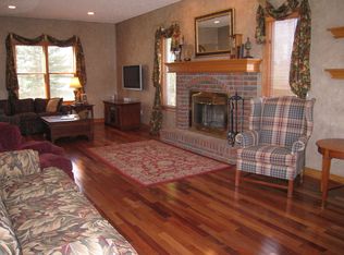 4202 Cheval Cir, Stow, OH 44224