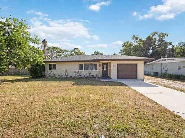 2811 17th Ave W, Bradenton, FL 34205