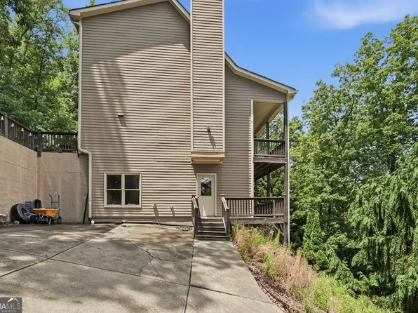 930 Lake Arrowhead Dr, Waleska, GA 30183
