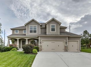 21215 W 46th Ter, Shawnee, KS 66218