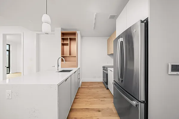 Rented by Nooklyn NYC LLC | media 8