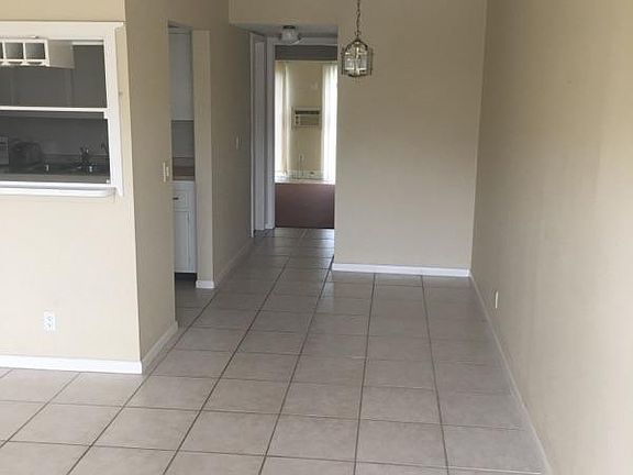 4th image of 103 Berkshire E #103