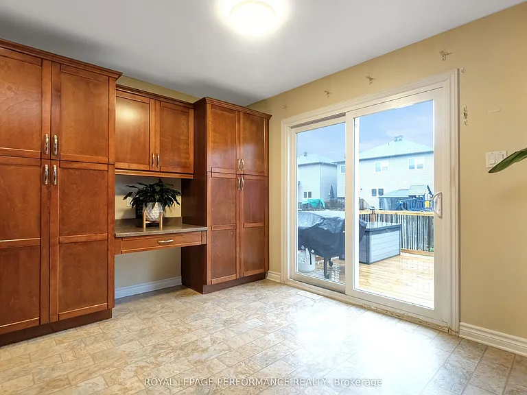 112 Olde Towne Ave — Photo 8