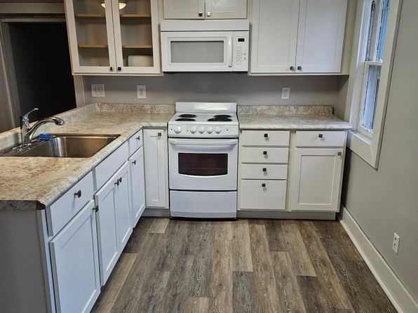 1122 Columbia Ave APT B