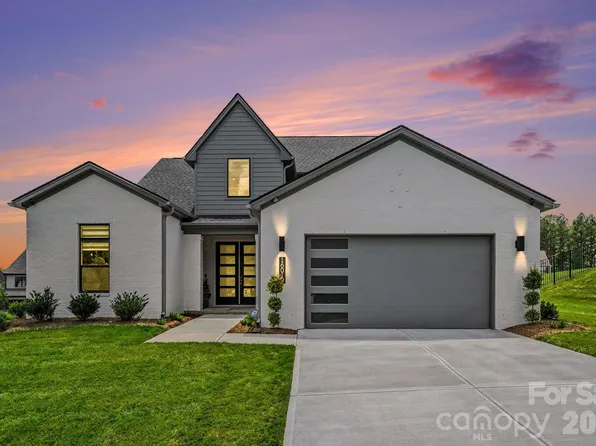 16019 Watts Creek Rd, Huntersville, NC 28078