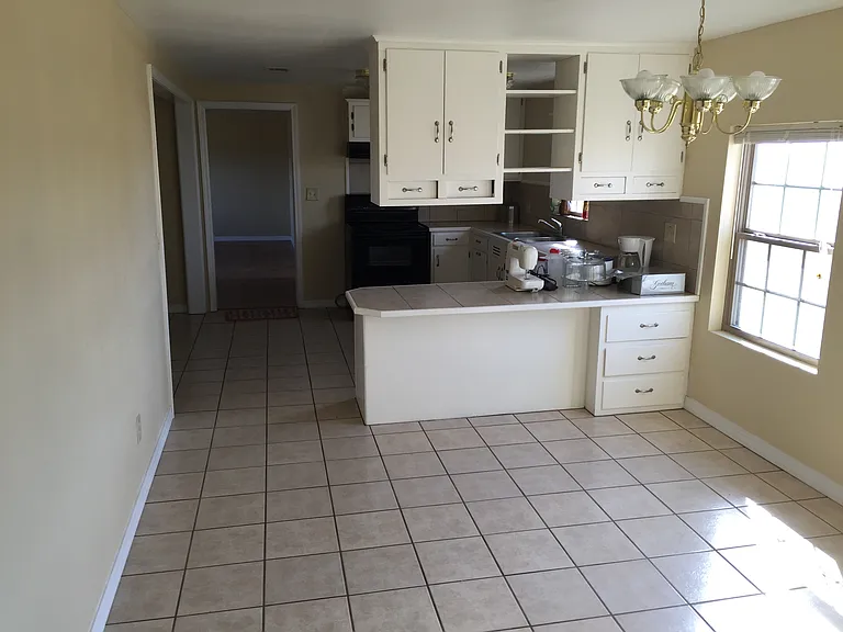 1876 Pleasant Grove Loop — Photo 3