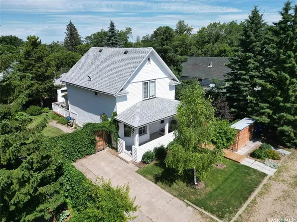 205 3rd AVENUE, Harris, SK S0L 1K0