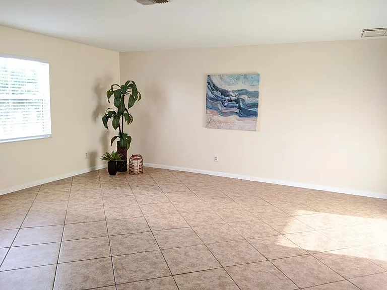 4513 SW 8th Ct #114 — Photo 6