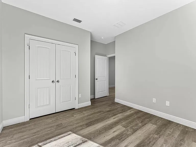 2029 Dorothy Ave — Photo 2