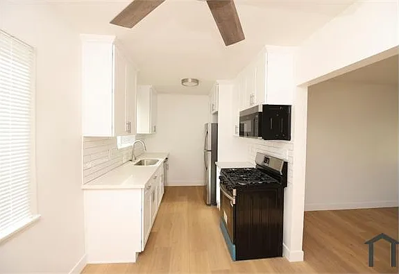 1 bed, $2,195 — Photo 2