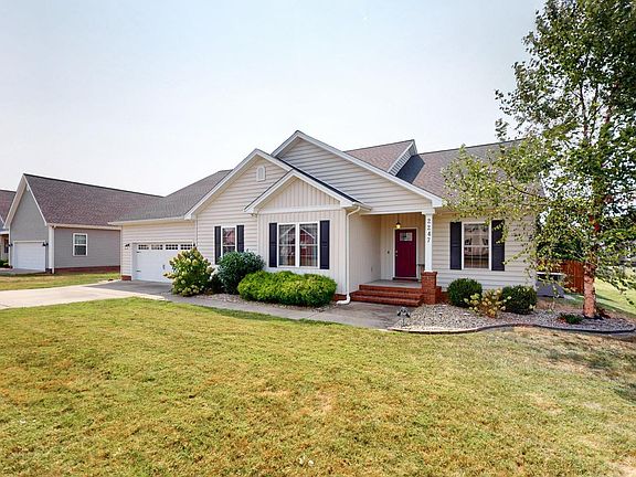 2nd image of 2247 Mitchell Dr