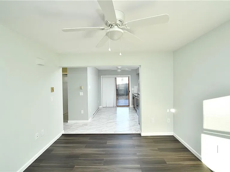55 Vicksburg St #55 — Photo 21