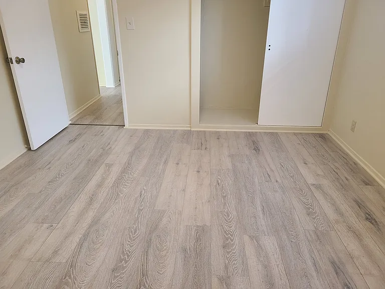 643 Hill St #B — Photo 8