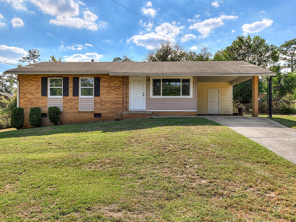 1st image of 3106 Evergreen Dr
