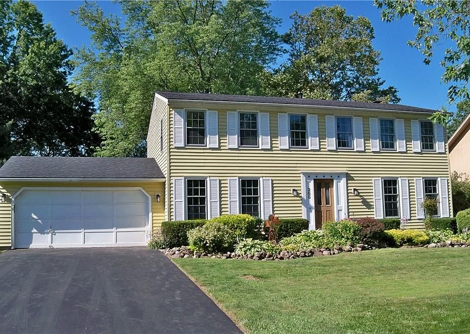1st image of 265 Orchard Creek Ln