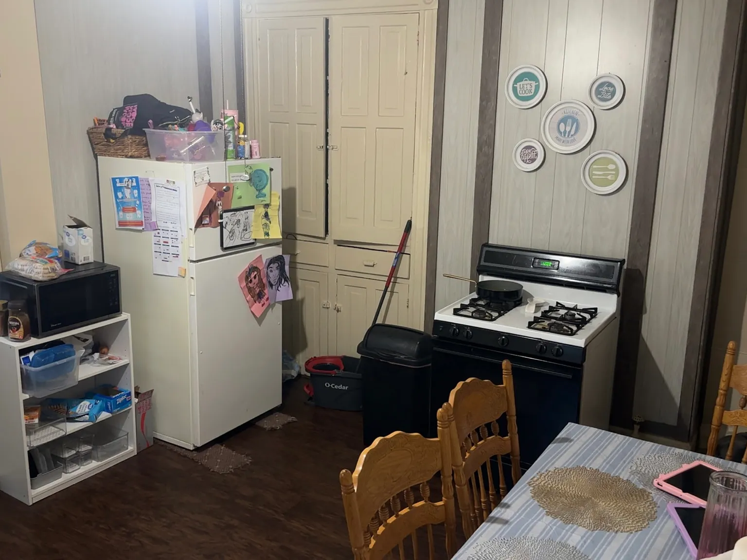 2 bed, 1000 sqft, $825 — Photo 3