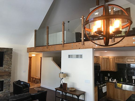 2nd image of 204 Camron Ln