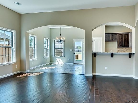 5th image of 9416 Tillman Ct