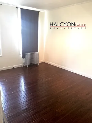 Rented by Halcyon Group RE | media 4