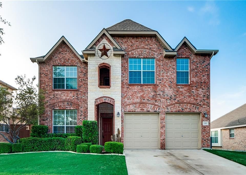 1st image of 1303 W Collins Cir