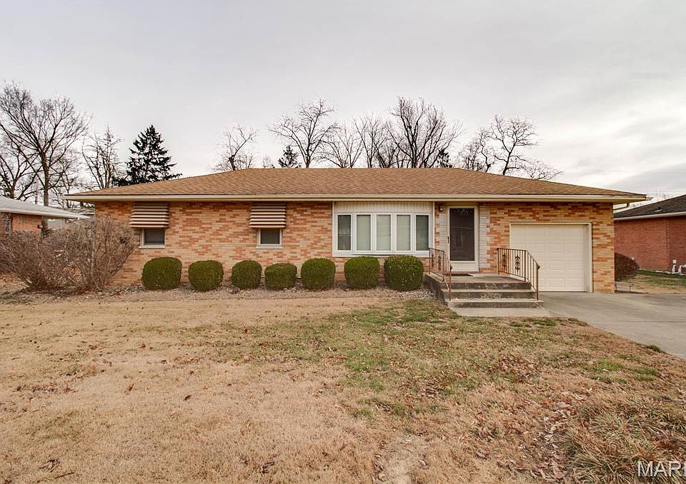 1st image of 4925 Hill Dr