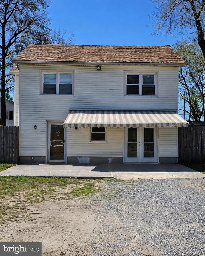 36 S West Ave photo 1