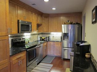 5684 Summer Oak Way, Burke, VA 22015