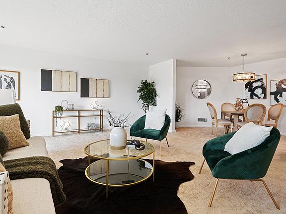 5th image of 230 W 5th Ave APT 203