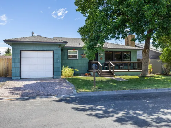 1036 SW 13th St, Redmond, OR 97756