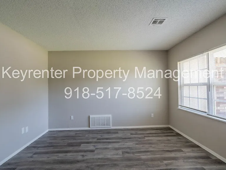 1707 S Nogales Ave — Photo 10