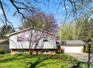 7S338 Plainfield Naperville Rd, Naperville, IL 60540