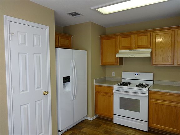 5th image of 1702 Candelaria Mesa Dr