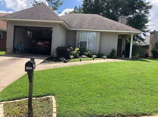 125 Meade Ln, Pearl, MS 39208