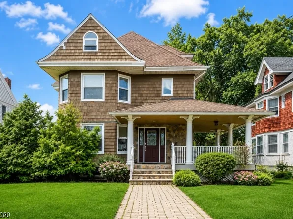 467 Summit Ave, Hackensack City, NJ 07601