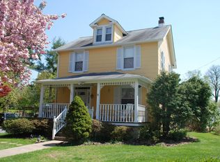 105 Nelson Rd, Pikesville, MD 21208