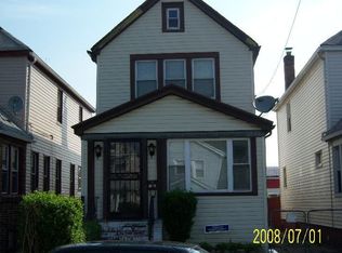 8813 219th St, Queens Village, NY 11427