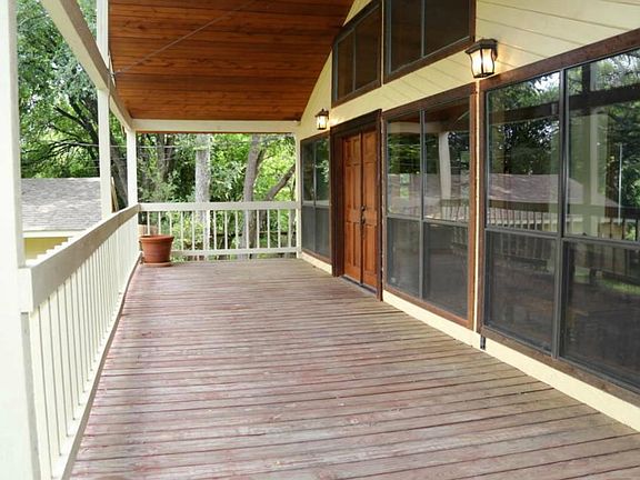 Start you day with a cup of coffee on this gorgeous deck watching the deer and wildlife
