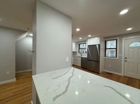 45 Ashford St