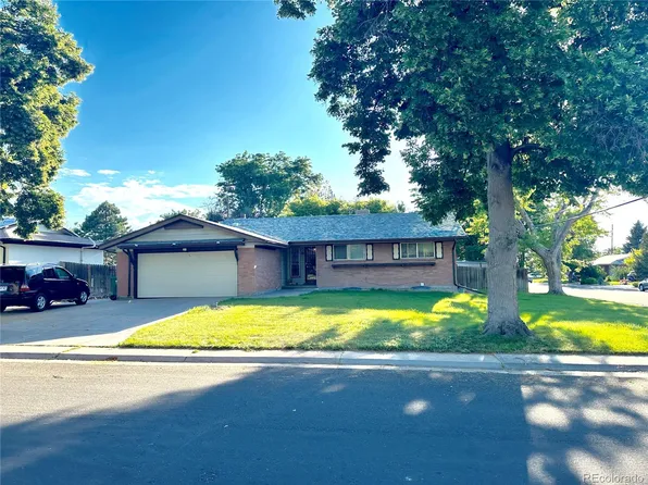 317 S Xanadu Street, Aurora, CO 80012