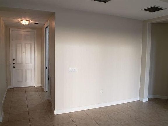 3rd image of 8207 NW 128th Ln #18-B