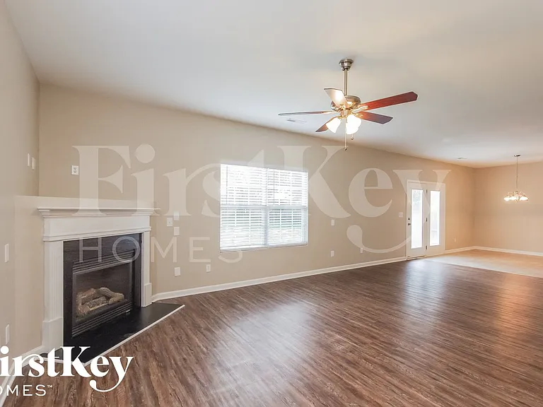 2026 Craver Meadows Dr — Photo 2