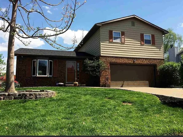 658 Bonnie View Dr, Evansville, IN 47715