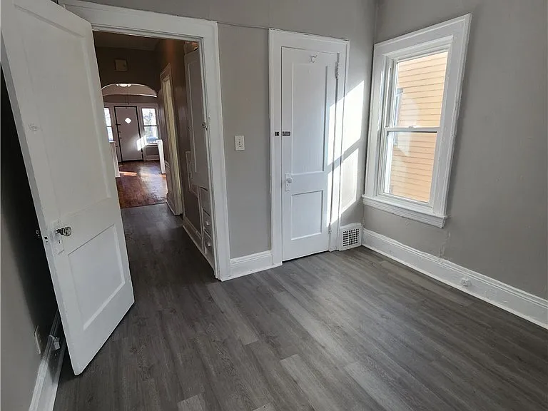 3610 E 120th St #3 — Photo 9