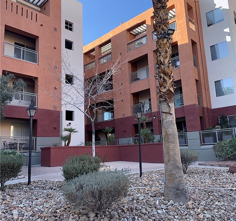 1st image of 39 E Agate Ave Unit 304