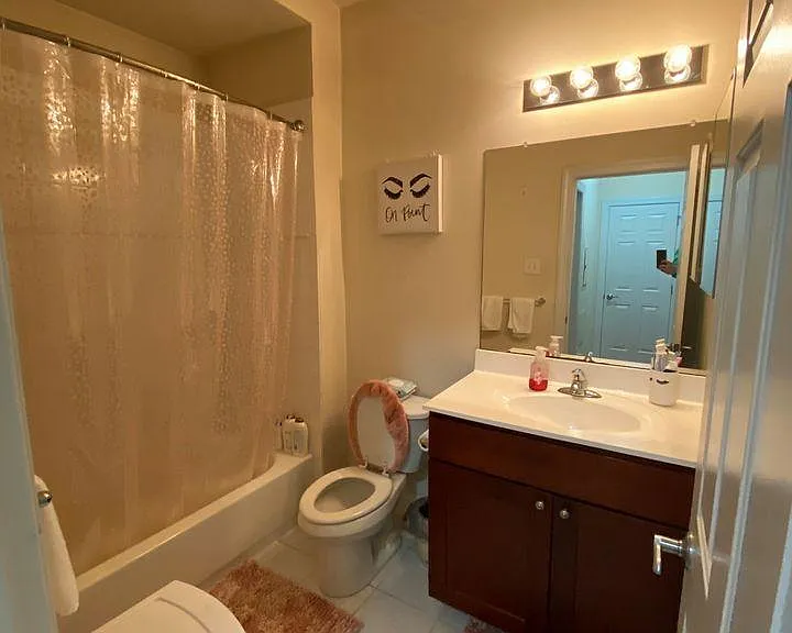 1242-44 N 16th St #3 — Photo 12