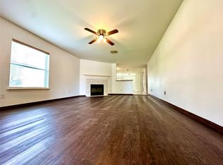 6323 Macquarie Dr, Katy, TX 77449