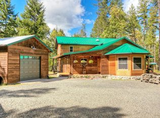 500 E Fork Rd, Williams, OR 97544