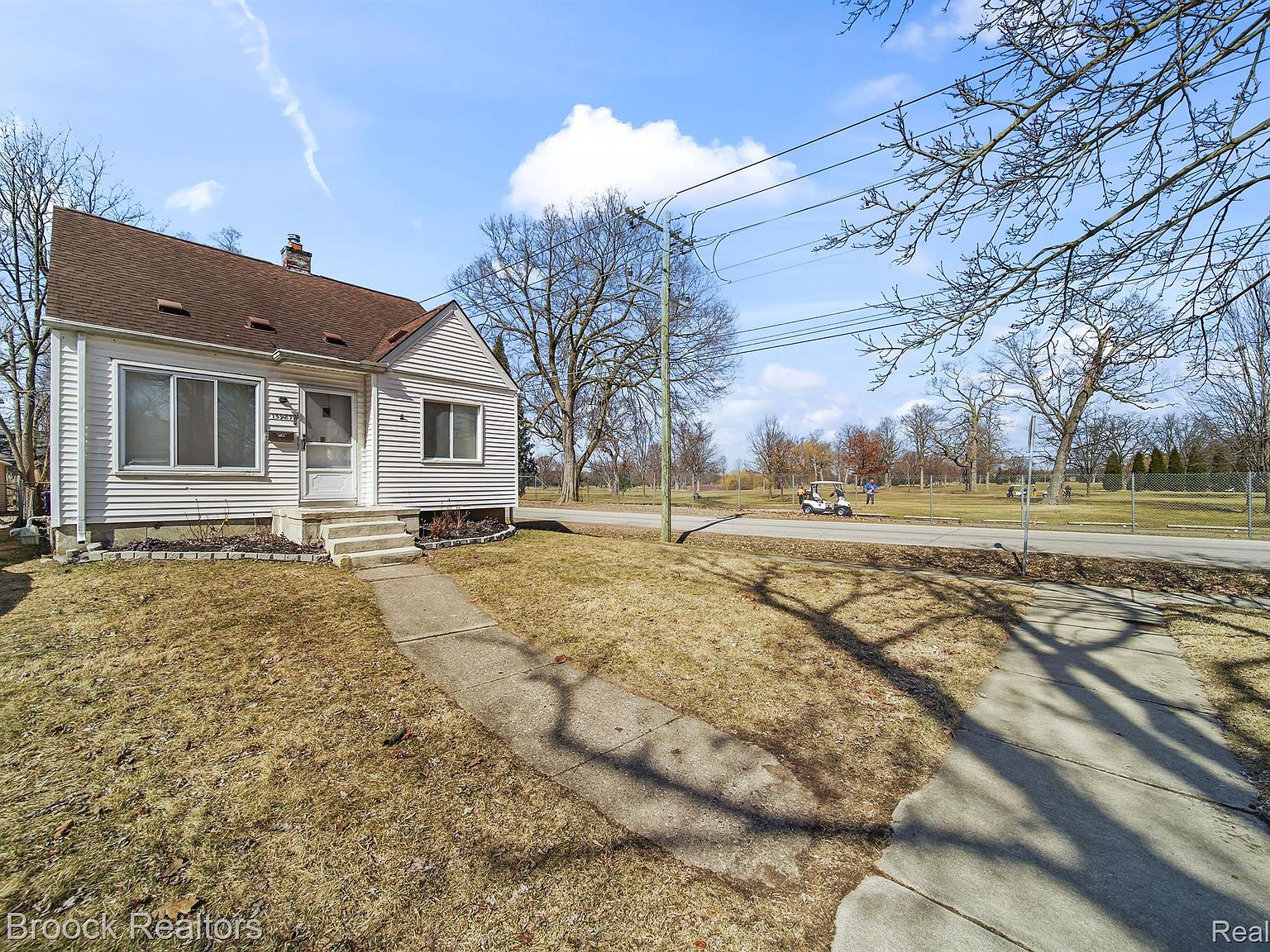 15987 Garfield, Redford, MI 48239 | Zillow