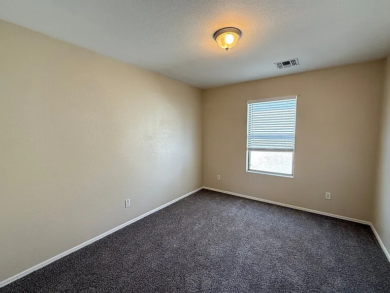 11214 W Pierce St — Photo 12
